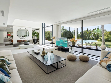 Villa Natura, Marbella East – Award-Winning Luxury with Sea & Mountain Views