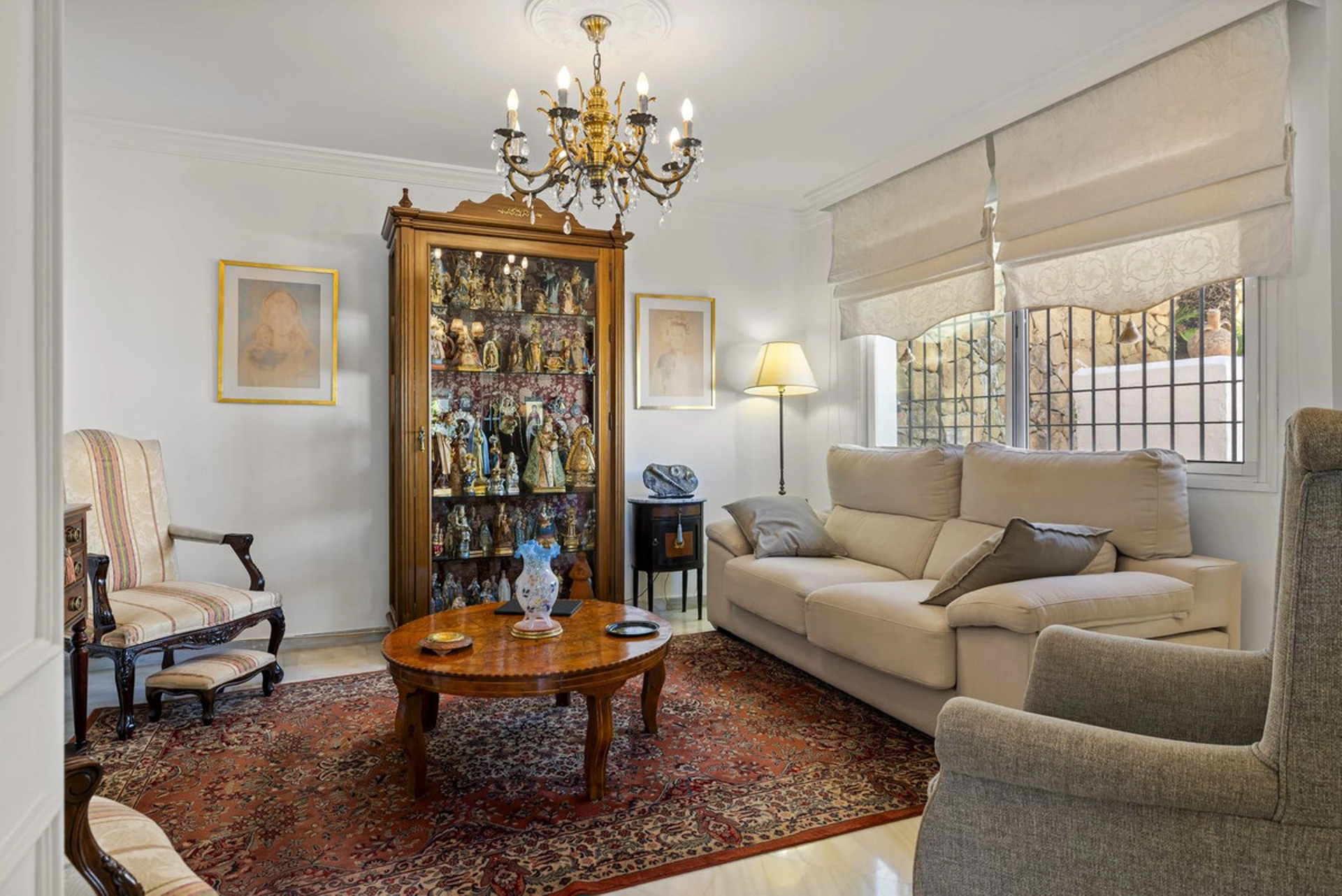 Adosado en venta en Nueva Andalucia, Marbella