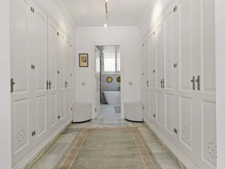Adosado en venta en Nueva Andalucia, Marbella