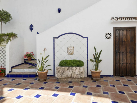 Adosado en venta en Nueva Andalucia, Marbella
