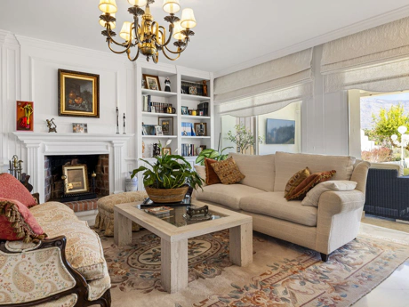 Adosado en venta en Nueva Andalucia, Marbella