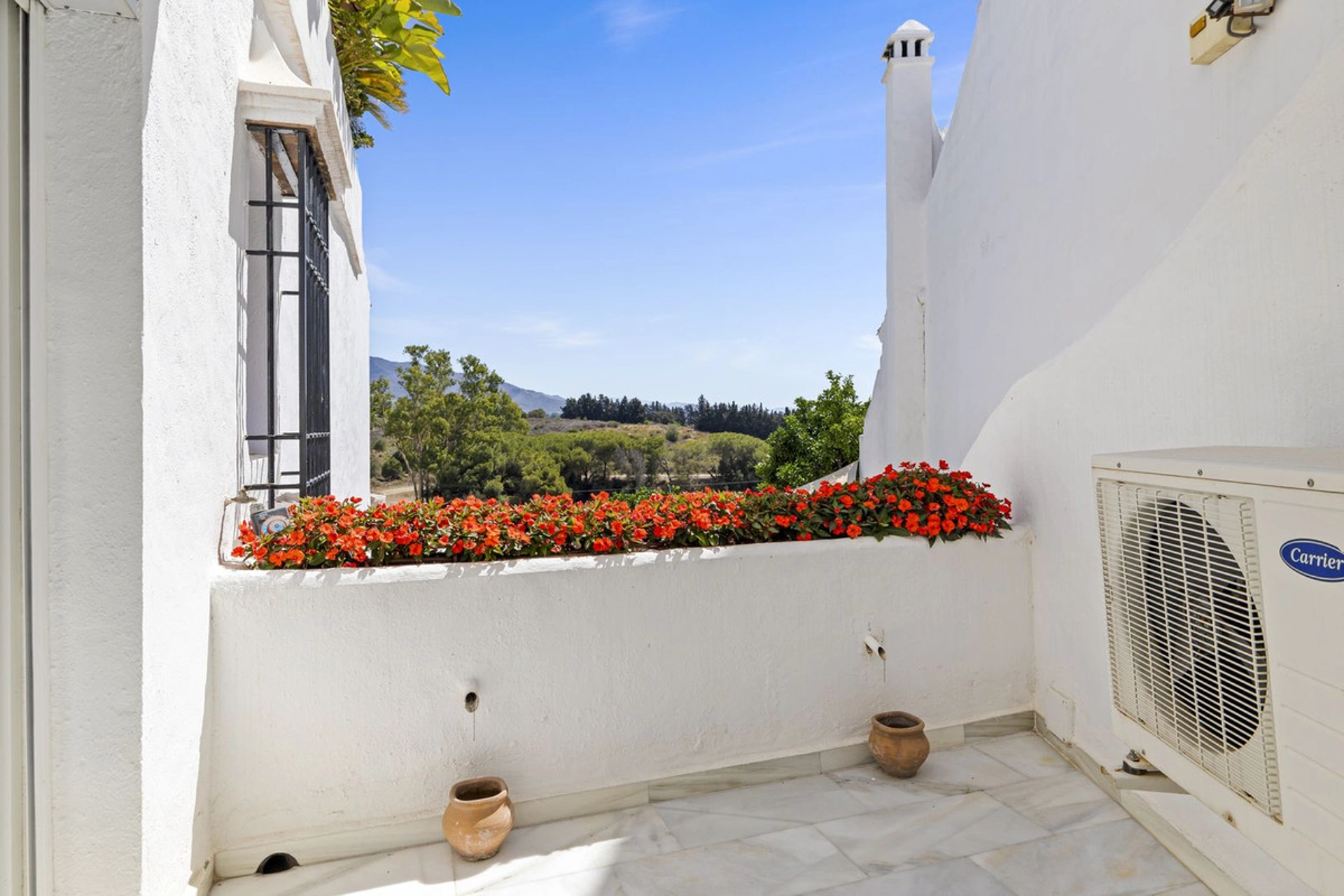 Adosado en venta en Nueva Andalucia, Marbella