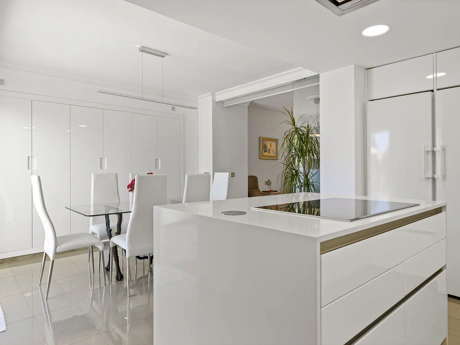 Adosado en venta en Nueva Andalucia, Marbella