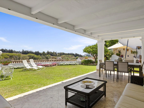 Adosado en venta en Nueva Andalucia, Marbella