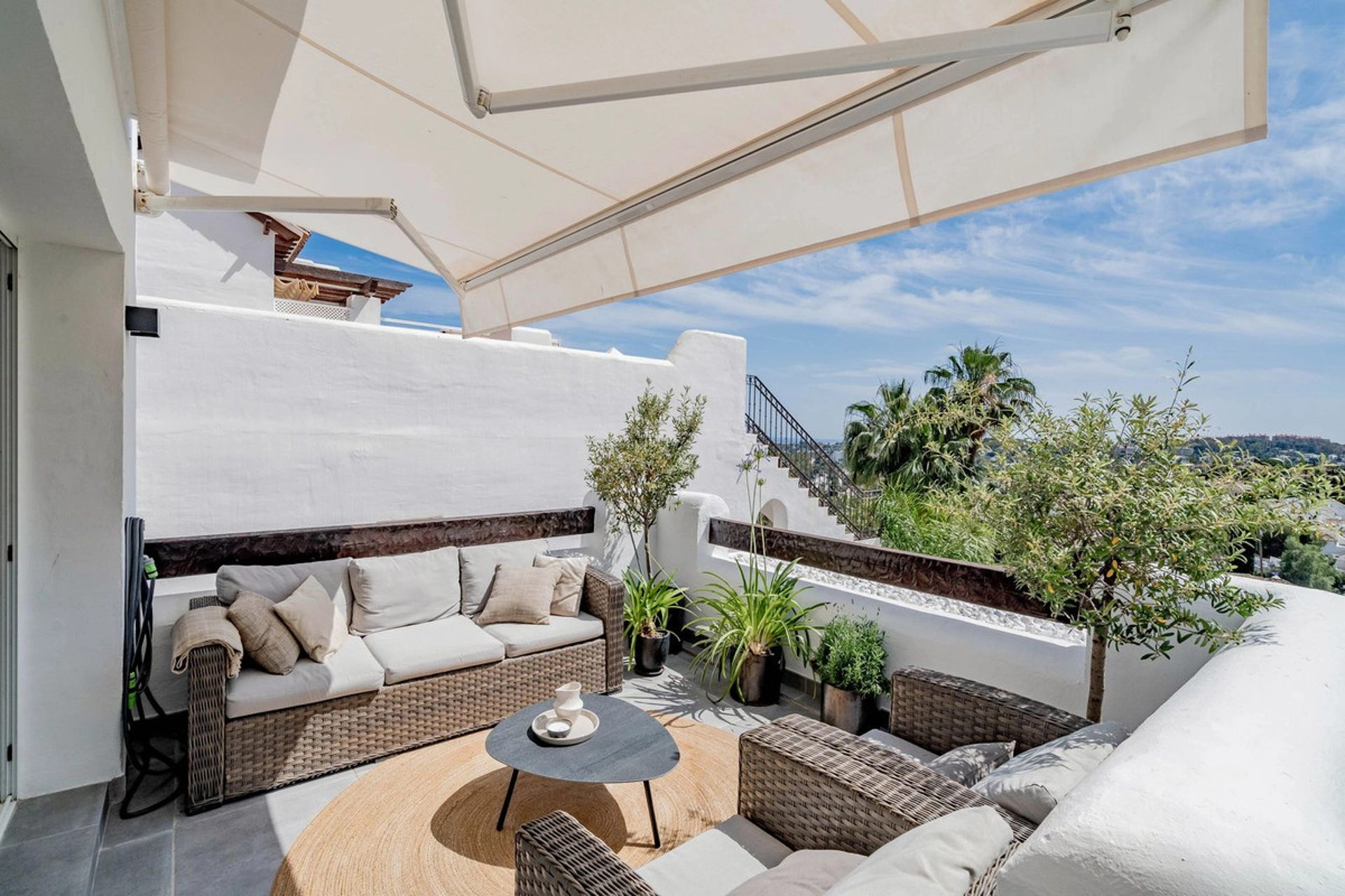 Apartamento en venta en Nueva Andalucia, Marbella