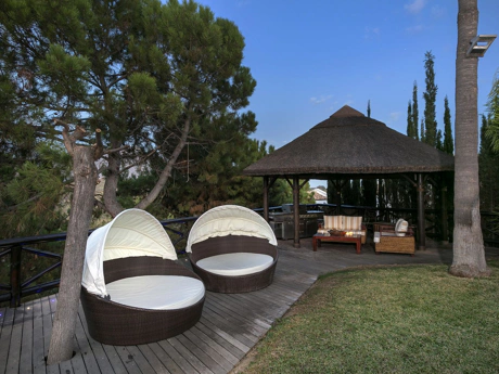 Villa for sale in La Quinta, Benahavis