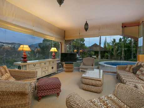 Villa for sale in La Quinta, Benahavis