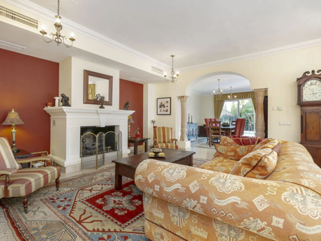 Villa for sale in La Quinta, Benahavis