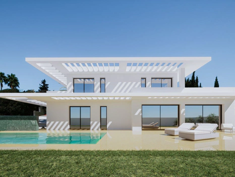 Villa for sale in Estepona