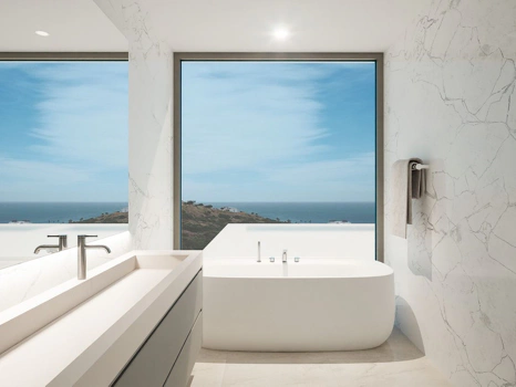 Villa for sale in Casares Playa, Bahia de Casares