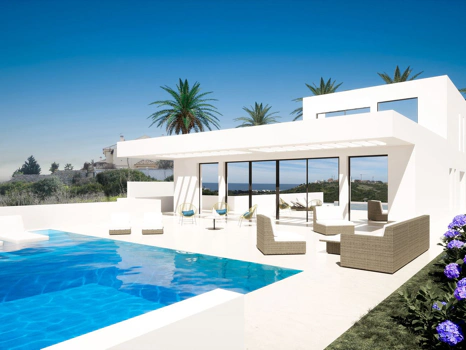 Villa for sale in Casares Playa, Bahia de Casares