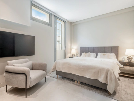 Villa en venta en Nueva Andalucia, Marbella