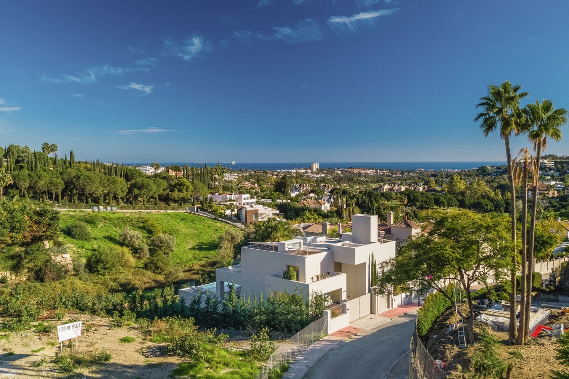 Villa en venta en Nueva Andalucia, Marbella
