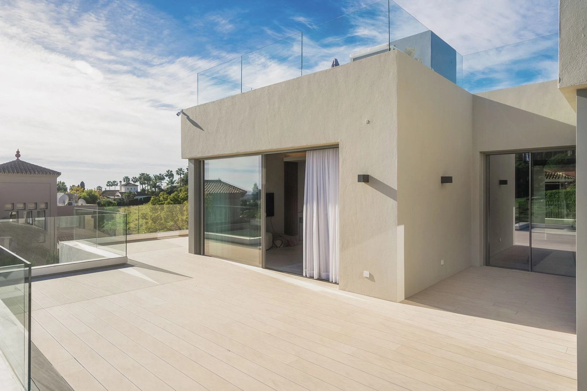 Villa en venta en Nueva Andalucia, Marbella