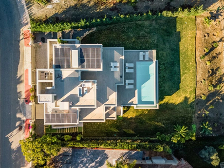 Villa en venta en Nueva Andalucia, Marbella