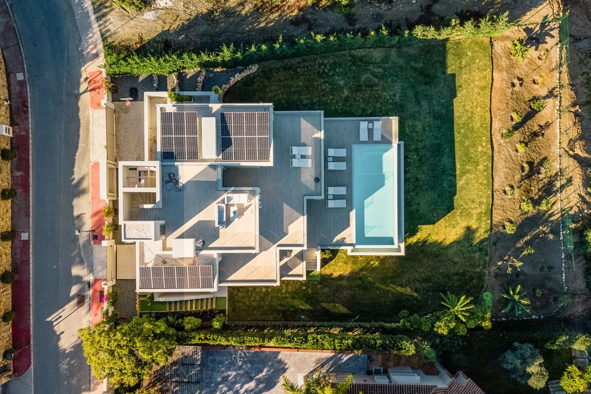 Villa en venta en Nueva Andalucia, Marbella