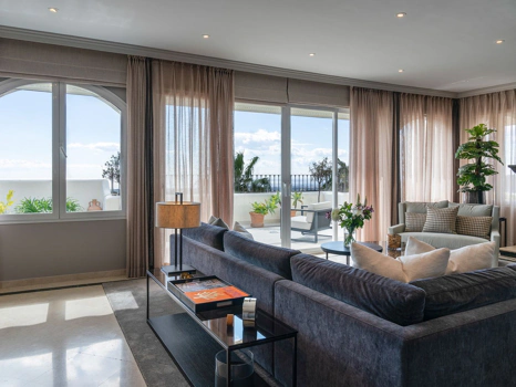 Apartment for sale in Benahavis