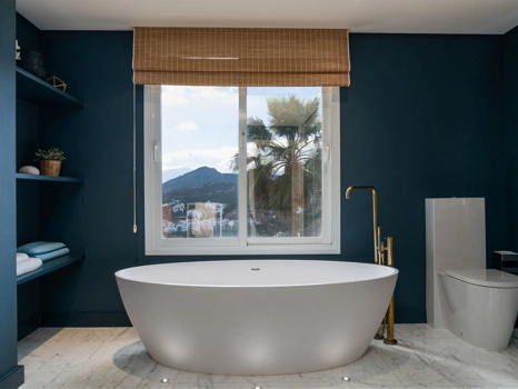 Apartment for sale in Benahavis