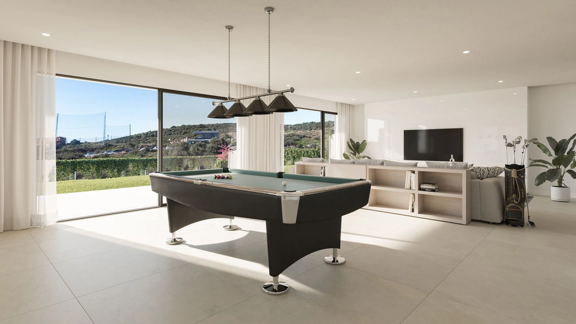 Villa for sale in Estepona