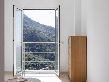 Villa for sale in Benahavis
