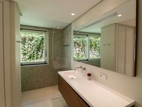Villa for sale in Benahavis