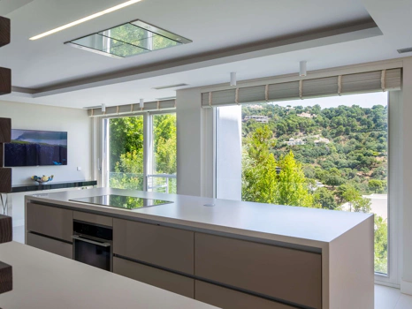 Villa for sale in Benahavis