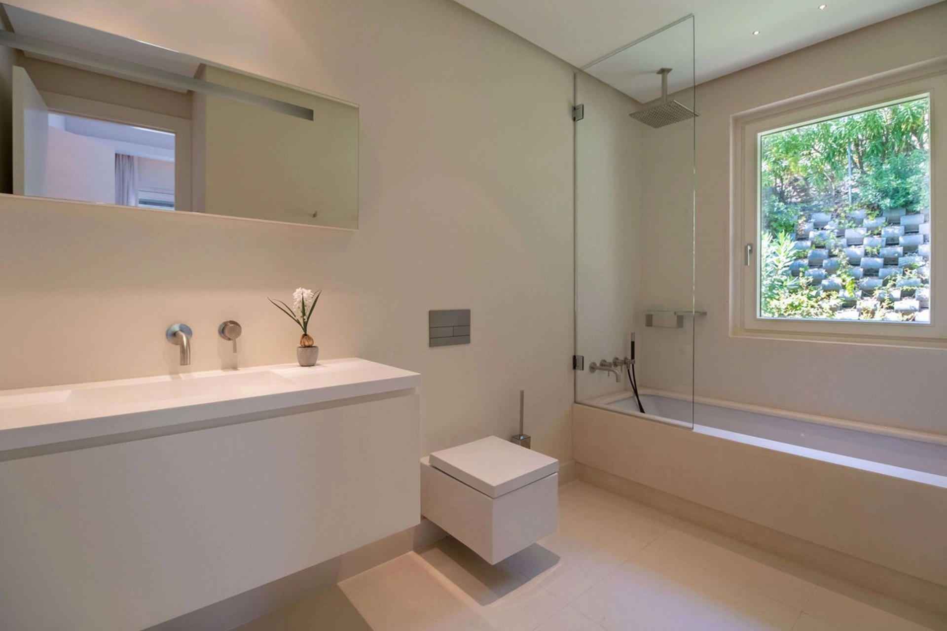 Villa for sale in Benahavis