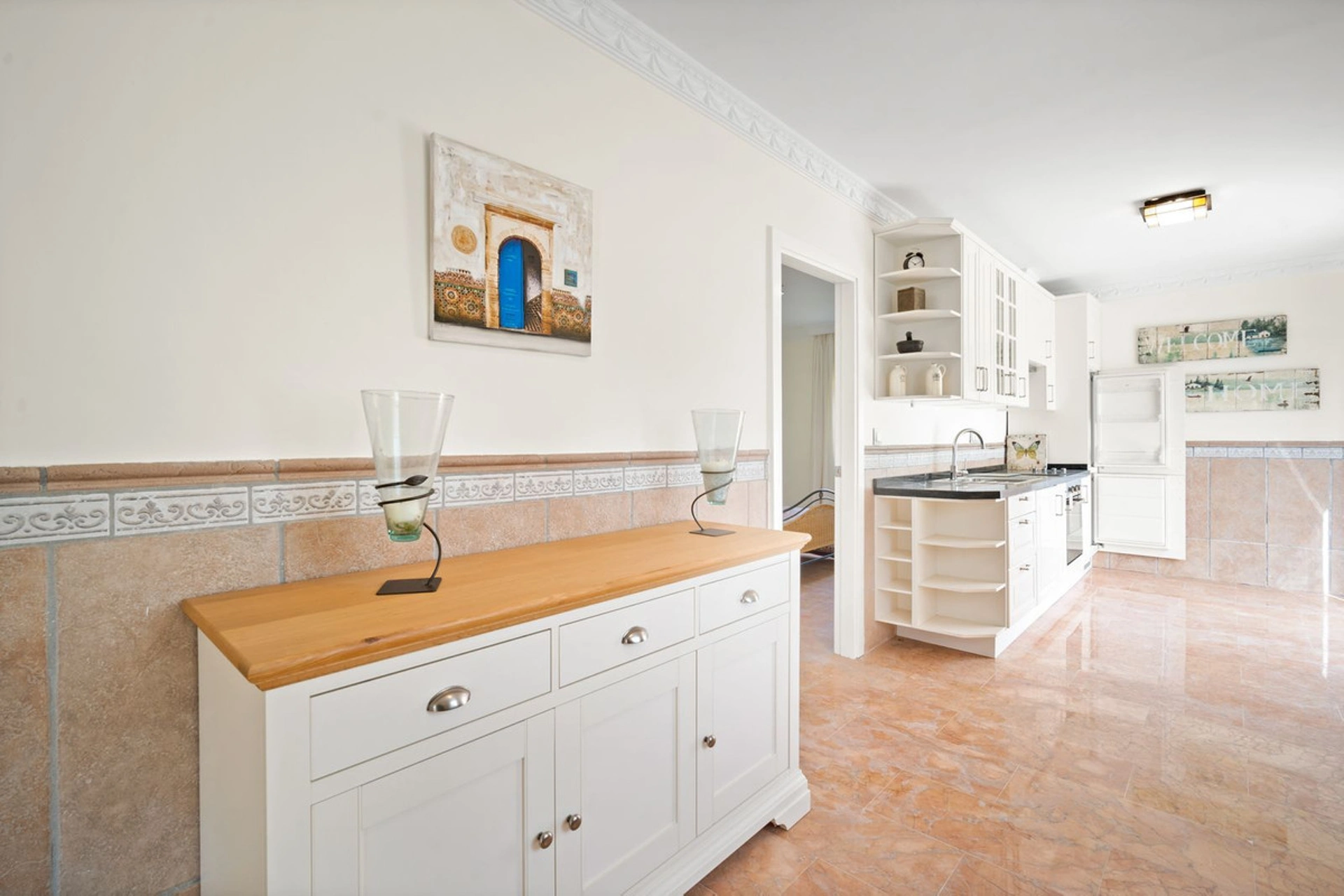 Villa for sale in Benahavis