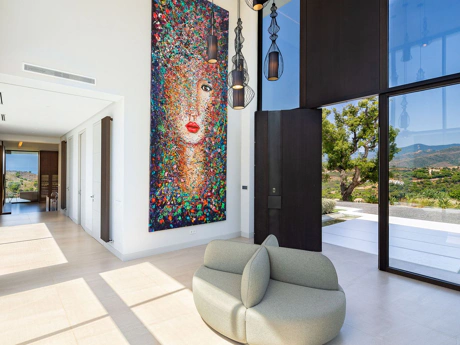 Villa for sale in Benahavis