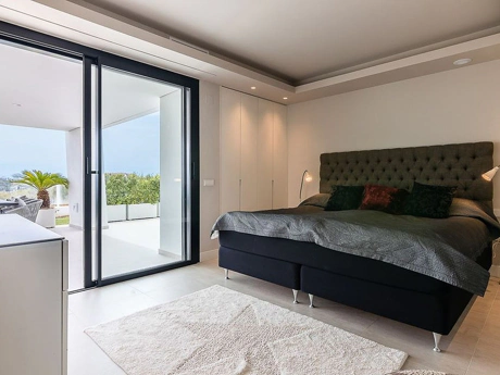 Ground Floor Apartment for sale in Nueva Andalucia, Marbella