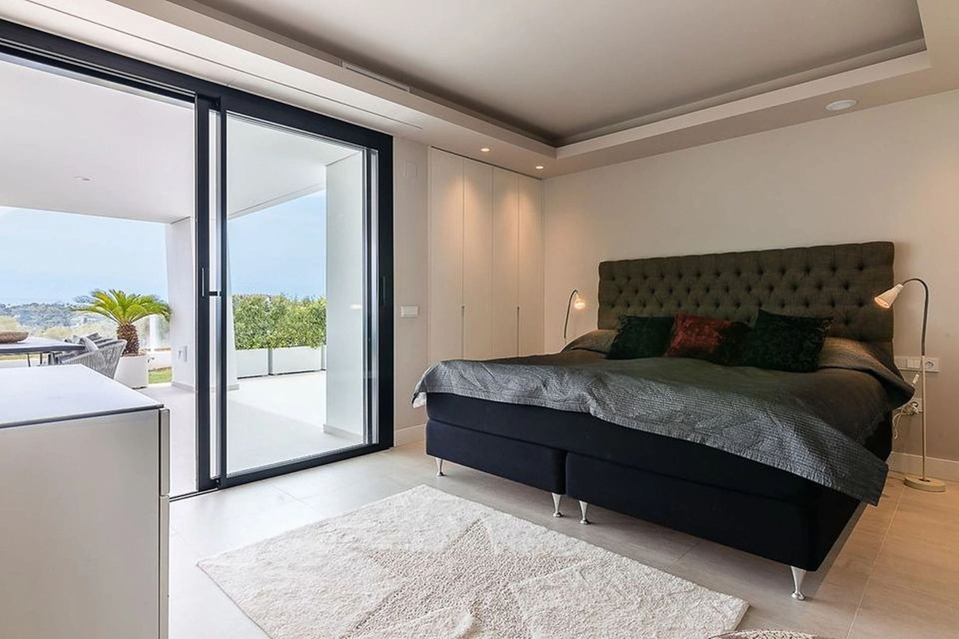 Ground Floor Apartment for sale in Nueva Andalucia, Marbella