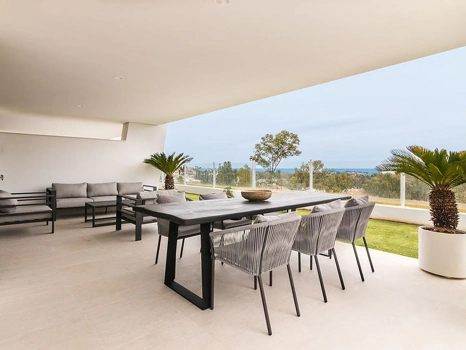 Ground Floor Apartment for sale in Nueva Andalucia, Marbella