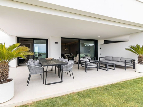 Ground Floor Apartment for sale in Nueva Andalucia, Marbella