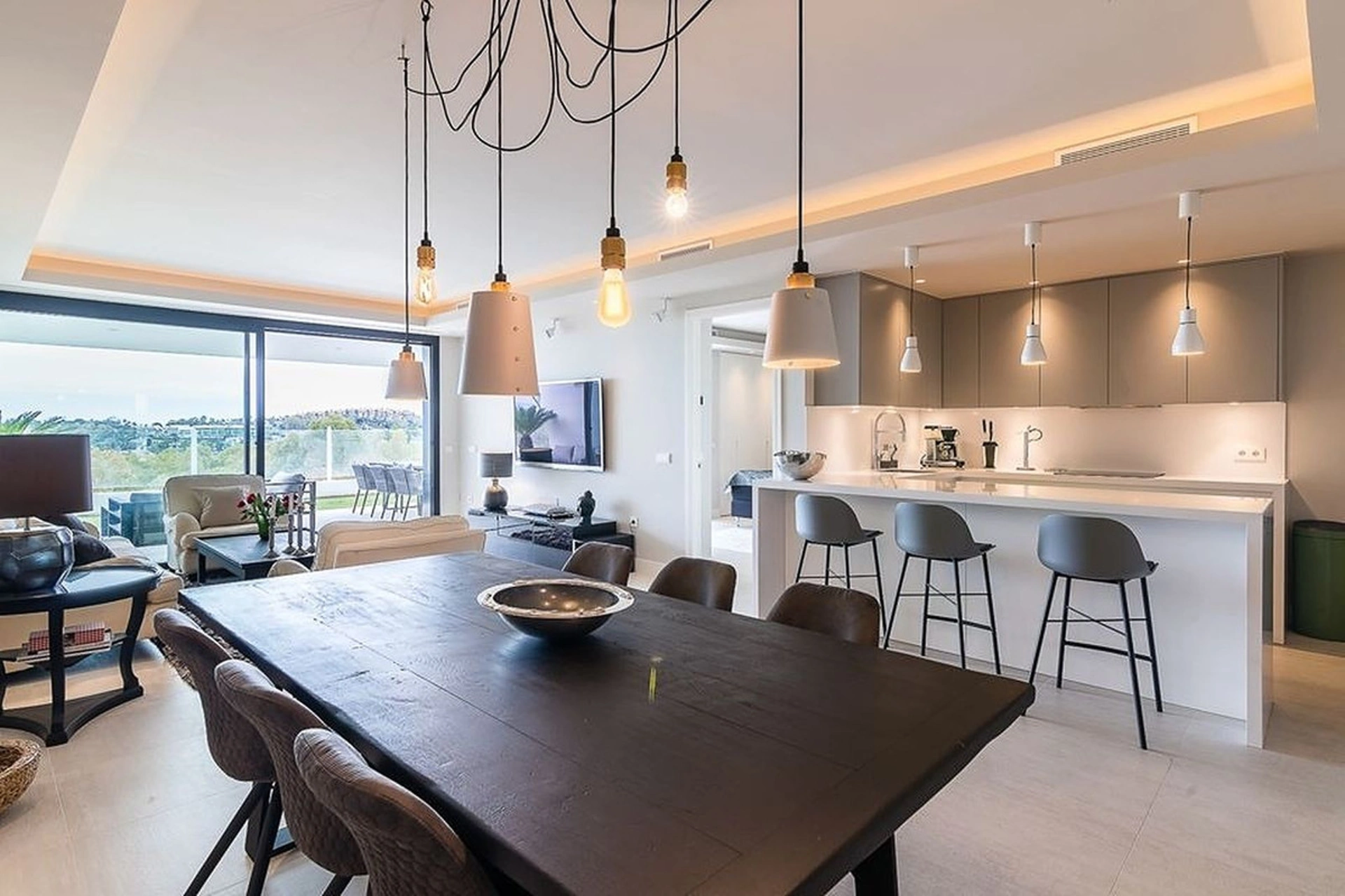 Ground Floor Apartment for sale in Nueva Andalucia, Marbella