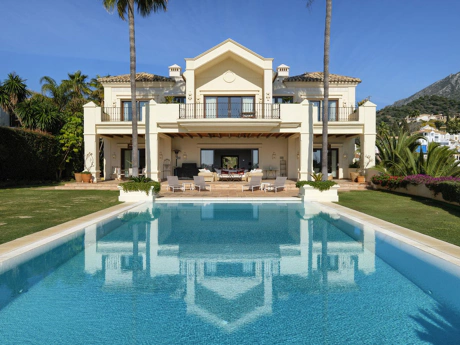 Villa for sale in Marbella Golden Mile