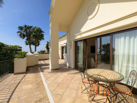 Villa for sale in Marbella Golden Mile
