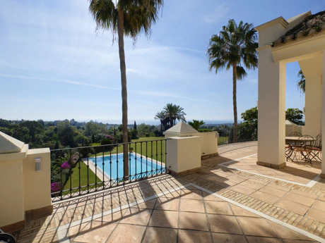Villa for sale in Marbella Golden Mile