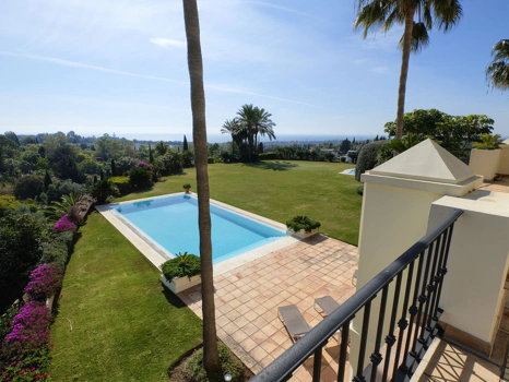 Villa for sale in Marbella Golden Mile