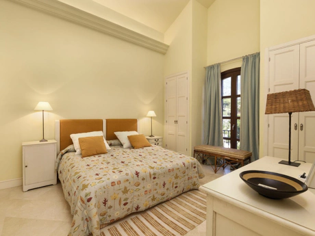 Villa for sale in Marbella Golden Mile