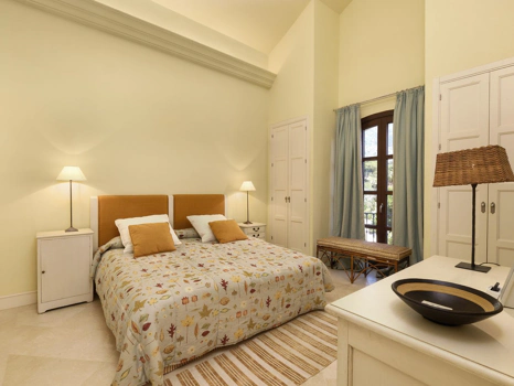 Villa for sale in Marbella Golden Mile