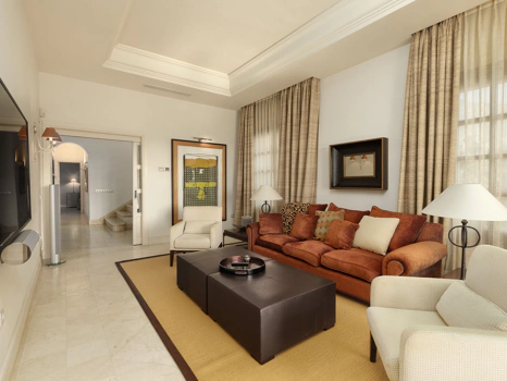 Villa for sale in Marbella Golden Mile