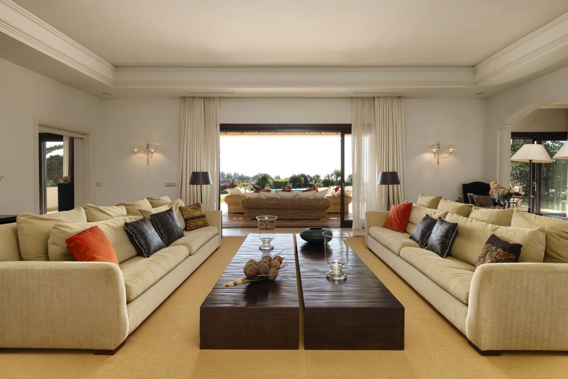 Villa for sale in Marbella Golden Mile