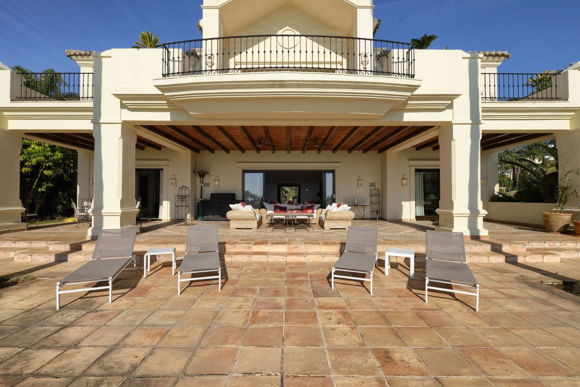 Villa for sale in Marbella Golden Mile