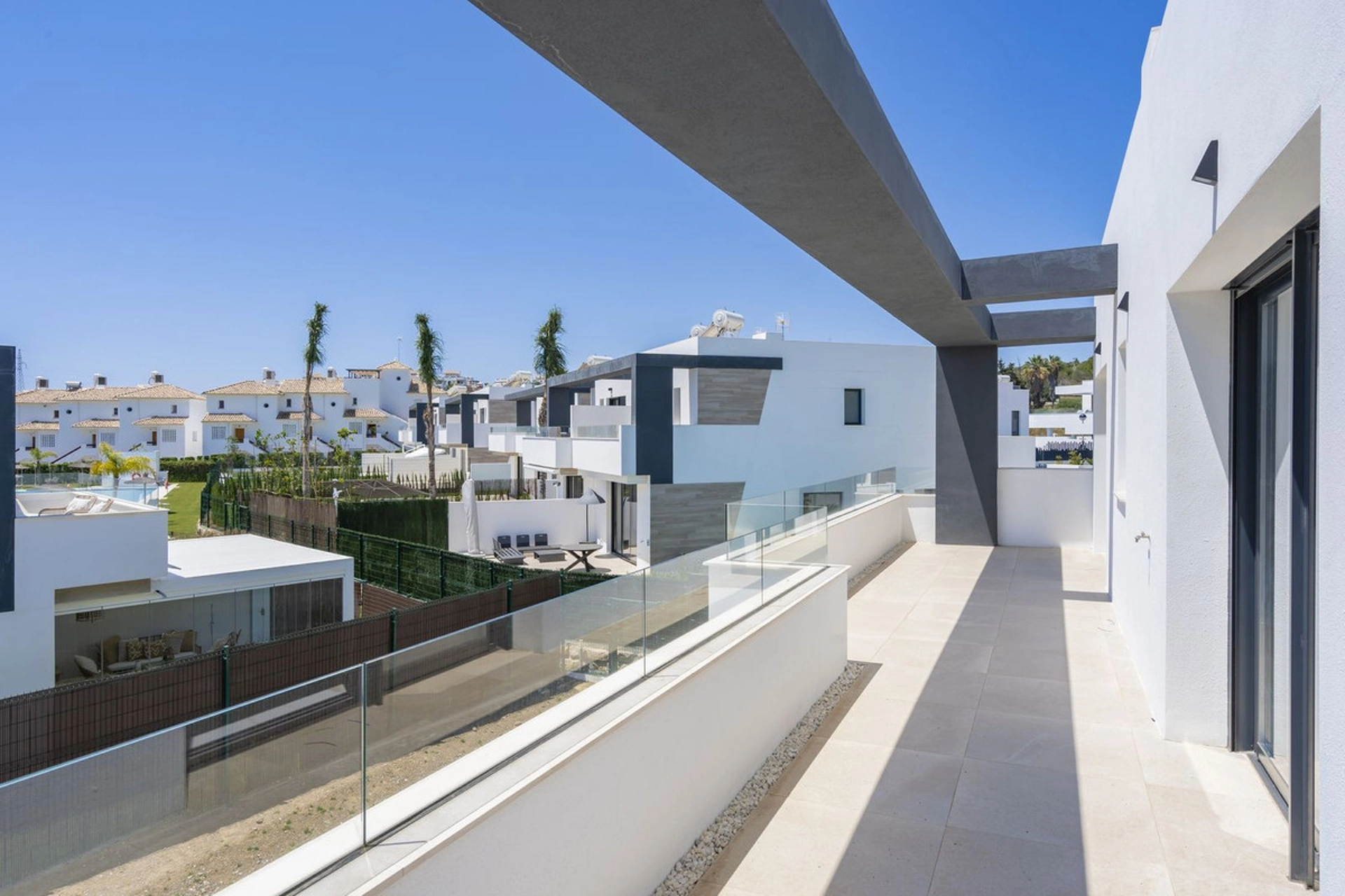 Villa for sale in Estepona