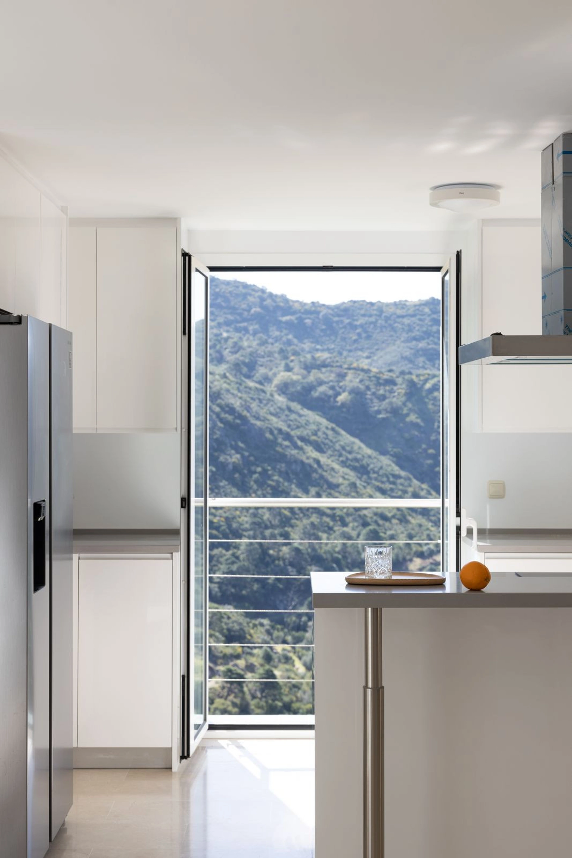 Villa for sale in Benahavis