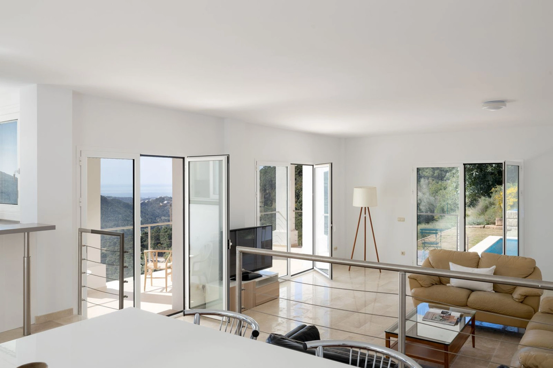 Villa for sale in Benahavis
