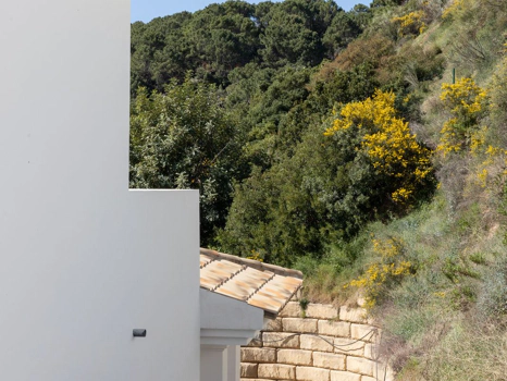 Villa for sale in Benahavis