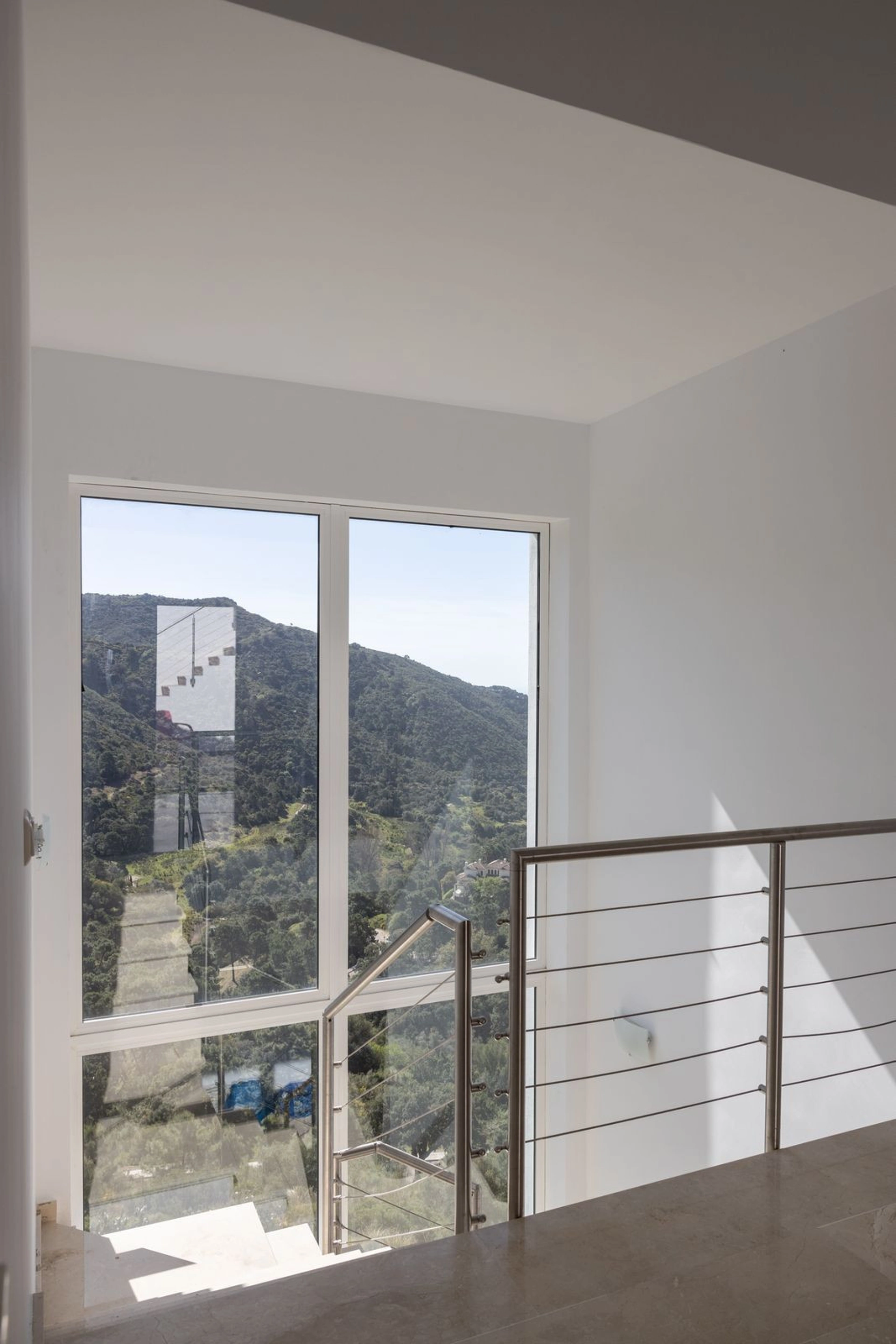 Villa for sale in Benahavis