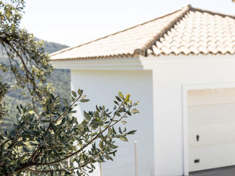 Villa for sale in Benahavis