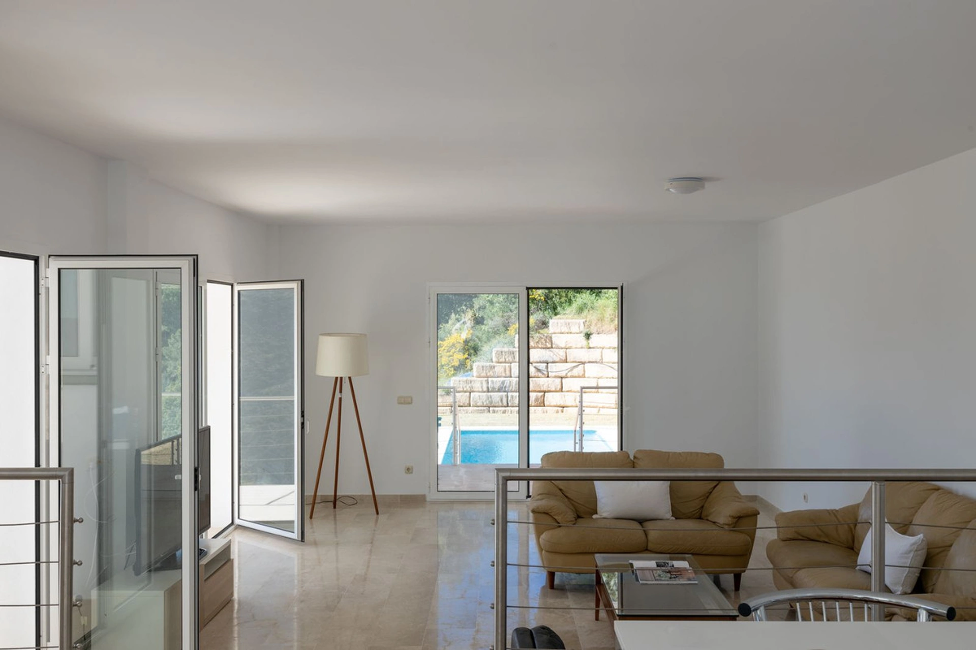 Villa for sale in Benahavis